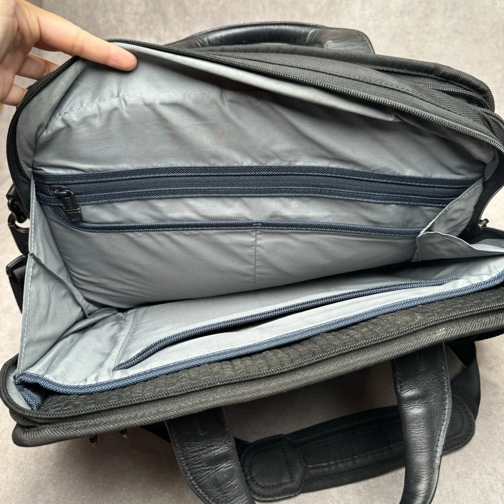 TUMI ALPHA II 2 Portfolio Briefcase carry-on Business bag Black **MONOGRAM